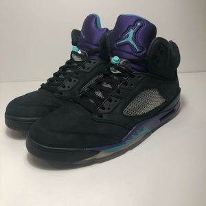 Air Jordan Retro 5 “Black grape”